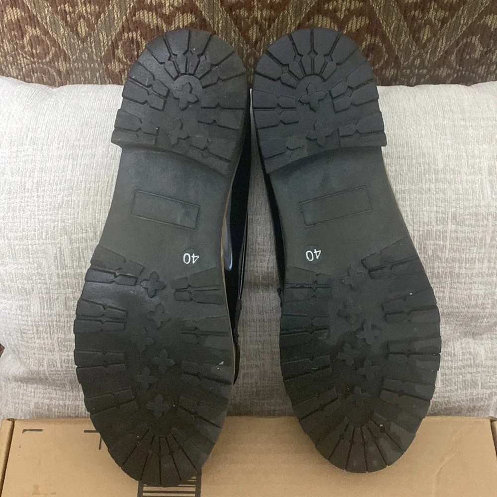 Loafer Black Patent 8.5 - Picture 4 of 4